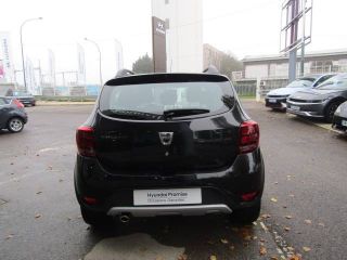 91100 : Hyundai Corbeil-Essonnes - CAP Fournier - DACIA SANDERO Stepway - SANDERO II - Noir - Boîte automatisée - Essence sans plomb