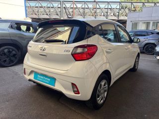 78000 : Hyundai Versailles - SOCOHY - HYUNDAI i10 - i10 - Polar White - Traction - Essence