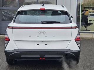 57685 : Hyundai Metz - Theobald Automobiles - HYUNDAI Kona - Kona - Atlas White - Traction - Hybride : Essence/Electrique