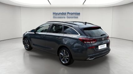 33110 : Hyundai Bordeaux Nord Le Bouscat - Sipa Automobiles - HYUNDAI i30 SW Creative - i30 III - Noir - Boîte séquentielle - Essence sans plomb