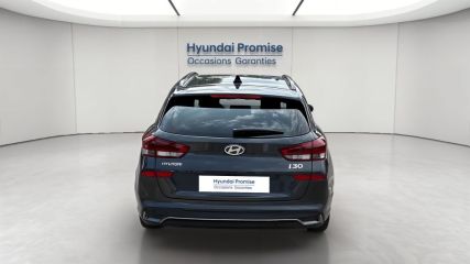 33110 : Hyundai Bordeaux Nord Le Bouscat - Sipa Automobiles - HYUNDAI i30 SW Creative - i30 III - Noir - Boîte séquentielle - Essence sans plomb