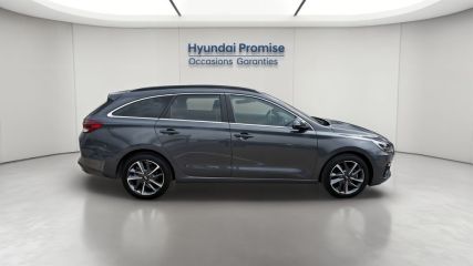 33110 : Hyundai Bordeaux Nord Le Bouscat - Sipa Automobiles - HYUNDAI i30 SW Creative - i30 III - Noir - Boîte séquentielle - Essence sans plomb