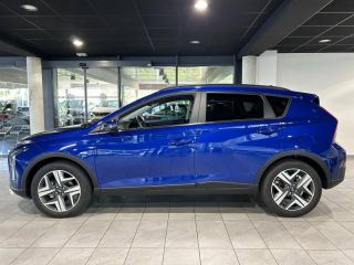 57200 : Hyundai Sarreguemines - Theobald Automobiles - HYUNDAI Bayon - Bayon - Intense Blue Métal - Traction - Essence/Micro-Hybride