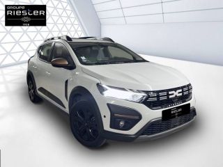 77100 : Hyundai Meaux - Protea by Riester - DACIA SANDERO Stepway Extreme - SANDERO III - BLANC - Automate à fonct. Continu - Essence sans plomb