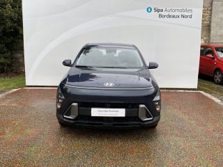 33110 : Hyundai Bordeaux Nord Le Bouscat - Sipa Automobiles - HYUNDAI KONA Intuitive - KONA (02/2023) - BLEU FONCE - Automate sequentiel - Essence / Courant électrique
