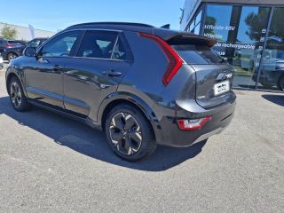 56000 : Hyundai Vannes - Park Lann Automobiles - KIA Niro - Niro - Gris Cosmique Métallisé - Traction - Electrique