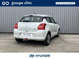 40990 : Hyundai Dax - i-AUTO - SUZUKI Swift - Swift - Pure White Pearl métallisé - Traction - Essence/Micro-Hybride