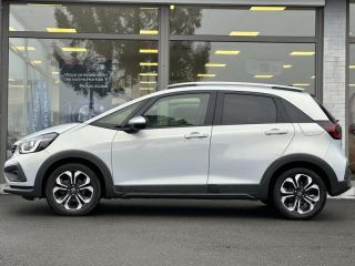 57200 : Hyundai Sarreguemines - Theobald Automobiles - HONDA Jazz Crosstar - Jazz Crosstar - Blanc Perle Premium métallisé -  - Hybride : Essence/Electrique