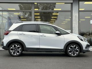 57200 : Hyundai Sarreguemines - Theobald Automobiles - HONDA Jazz Crosstar - Jazz Crosstar - Blanc Perle Premium métallisé -  - Hybride : Essence/Electrique
