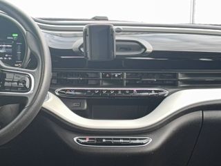 33140 : Hyundai Bordeaux Sud Villenave d&#039;Ornon - Sipa Automobiles - FIAT 500e BERLINE MY22 SERIE 1 STEP 1 Action - 500 III - Blanc - Automate à fonct. Continu - Courant électrique