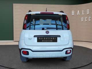 83130 : Hyundai Toulon - Autodif SAS - Groupe BALDASSARI - FIAT PANDA SERIE 2 City Cross - PANDA III - BLANC - Boîte manuelle - Essence sans plomb