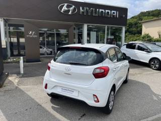 38200 : Hyundai Vienne - Groupe Central Autos - HYUNDAI i10 Intuitive - i10 III - Blanc - Boîte manuelle - Essence sans plomb