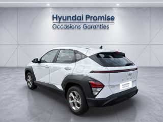 31683 : Hyundai Toulouse Sud Labège - Automobiles Delahaye - HYUNDAI KONA Intuitive - KONA II - ATLAS WHITE - Automate sequentiel - Essence / Courant électrique