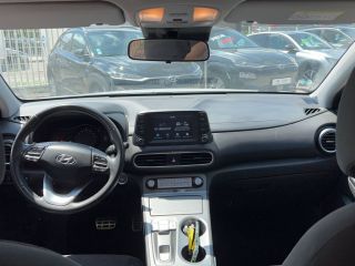 13016 : Hyundai Marseille Estaque - AUTODIF SAS - Groupe BALDASSARI - HYUNDAI KONA ELECTRIC Intuitive - KONA - BLANC - Automate à fonct. Continu - Courant électrique