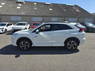 29200 : Hyundai Brest - Iroise Automobiles - MITSUBISHI Eclipse Cross - Eclipse Cross - Polar white - Transmission intégrale - Hybride rechargeable : Essence/Electrique