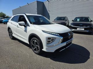 29200 : Hyundai Brest - Iroise Automobiles - MITSUBISHI Eclipse Cross - Eclipse Cross - Polar white - Transmission intégrale - Hybride rechargeable : Essence/Electrique