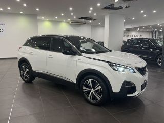 69340 : Hyundai Lyon Ouest - Groupe Central Autos - PEUGEOT 3008 GT Line - 3008 II - Blanc - Boîte automatique - Essence sans plomb