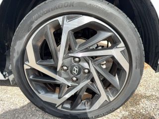 04100 : Hyundai Manosque - Pedinielli - HYUNDAI i20 Creative - i20 III - NOIR - Automate sequentiel - Essence sans plomb