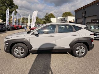 84120 : Hyundai PERTUIS - SA PEDINIELLI - HYUNDAI KONA Intuitive - KONA II - Gris - Automate sequentiel - Essence / Courant électrique
