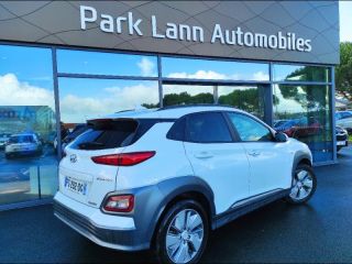 56000 : Hyundai Vannes - Park Lann Automobiles - HYUNDAI Kona - Kona - Chalk White Métal - Traction - Electrique