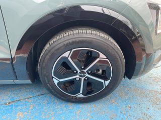 89100 : Hyundai Sens - APS - KIA Niro - Niro - Vert Aventurine Métallisé - Traction - Hybride : Essence/Electrique