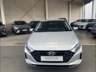 45000 : Hyundai Orléans Motors - HYUNDAI i20 - i20 - Sleek Silver Métal - Traction - Essence