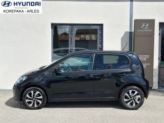 13200 : HYUNDAI Arles - Lexa Automobile - VOLKSWAGEN UP! 2.0 Active - UP - NOIR - Boîte manuelle - Essence sans plomb