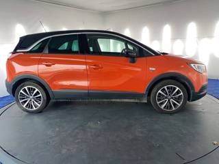 31200 : Hyundai TOULOUSE NORD - AUTO NORD - OPEL CROSSLAND X Opel 2020 - CROSSLAND X - Orange - Boîte manuelle - Essence sans plomb