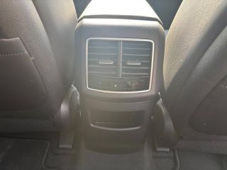 89100 : Hyundai Sens - APS - KIA Sportage - Sportage - Blanc Sensation nacré/Toit noir - Intégrale - Hybride rechargeable : Essence/Electrique