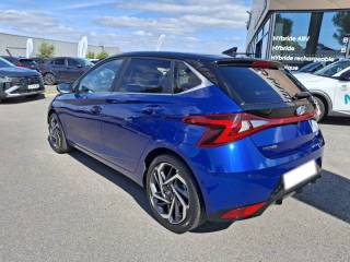 56000 : Hyundai Vannes - Park Lann Automobiles - HYUNDAI i20 - i20 - Intense Blue Métal/Toit/rétro Black - Traction - Essence/Micro-Hybride