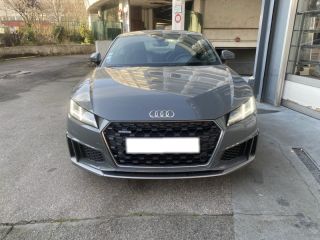 75013 : Hyundai Paris 13 - Bayard Automobiles - AUDI TT - TT - Gris Daytona nacré - Transmission intégrale - Essence