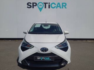 33140 : Hyundai Bordeaux Sud Villenave d&#039;Ornon - Sipa Automobiles - TOYOTA AYGO MY19 x-play - AYGO II - BLANC - Boîte manuelle - Essence sans plomb