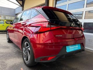 78000 : Hyundai Versailles - SOCOHY - HYUNDAI i20 - i20 - Dragon Red Métal - Traction - Essence/Micro-Hybride
