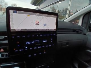 13200 : HYUNDAI Arles - Lexa Automobile - HYUNDAI STARIA Creative - STARIA - Noir - Boîte automatique - Essence / Courant électrique