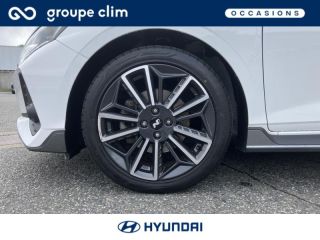 65000 : Hyundai Tarbes i-AUTO - HYUNDAI i20 - i20 - Polar White Métal/Toit/rétros Black - Traction - Essence/Micro-Hybride