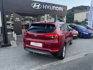 38200 : Hyundai Vienne - Groupe Central Autos - HYUNDAI TUCSON Creative - TUCSON III - Rouge - Boîte manuelle - Diesel