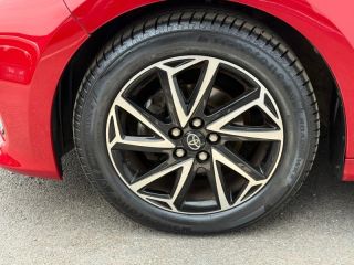 14100 : Hyundai Lisieux - Trajectoire Automobiles - TOYOTA Yaris - Yaris - Rouge Allure (N) - Traction - Essence