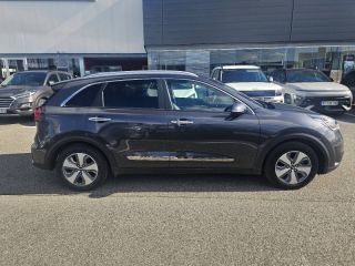 82005 : Hyundai Montauban - Pierre Guirado Automobiles - KIA Niro - Niro - Gris Galene - Traction - Hybride rechargeable : Essence/Electrique