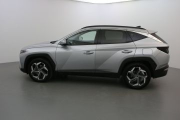 01150 : Stock constructeur - HYUNDAI TUCSON Executive - TUCSON IV - Gris - Boîte automatique - Essence / Courant électrique
