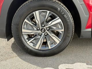 14100 : Hyundai Lisieux - Trajectoire Automobiles - HYUNDAI Tucson - Tucson - Sunset Red Métal - Traction - Hybride : Essence/Electrique