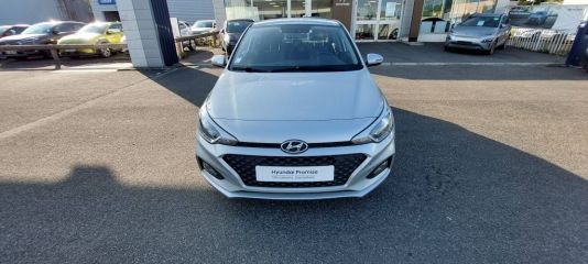 77100 : Hyundai Meaux - Protea by Riester - HYUNDAI i20 Initia - i20 II - GRIS FONCE - Boîte manuelle - Essence sans plomb