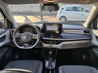 89100 : Hyundai Sens - APS - SUZUKI Swift - Swift - Super Black Pearl Metal - Traction - Essence/Micro-Hybride