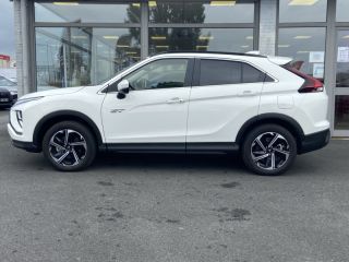 57200 : Hyundai Sarreguemines - Theobald Automobiles - MITSUBISHI Eclipse Cross - Eclipse Cross - Diamond White spécial - Transmission intégrale - Hybride rechargeable : Essence/Electrique