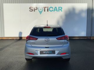 33140 : Hyundai Bordeaux Sud Villenave d&#039;Ornon - Sipa Automobiles - HYUNDAI i20 Edition #Navi - i20 II - Gris clair - Boîte manuelle - Essence sans plomb