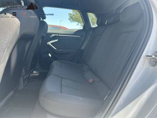 13290 : Hyundai Aix en Provence - Cap Milanesio - AUDI A3 SPORTBACK Business line - A3/S3/RS3 IV - Blanc - Automate sequentiel - Essence / Courant électrique