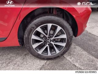 35510 : Hyundai Rennes - GCA - MITSUBISHI Colt - Colt - Sunrise red -  - Essence