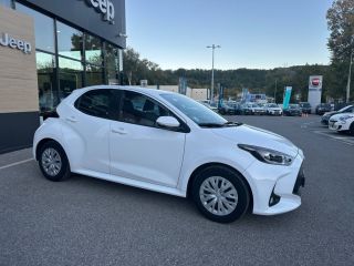 04100 : Hyundai Manosque - Pedinielli - TOYOTA YARIS MY20 France - YARIS IV - Blanc - Boîte manuelle - Essence sans plomb