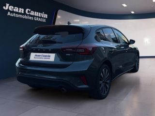 06130 : Hyundai Grasse - Garage Jean Cauvin - FORD FOCUS Titanium Design - FOCUS IV - Gris - Boîte manuelle - Essence / Ethanol