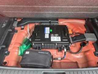 28600 : Hyundai Chartres - Alliance Automobile - HYUNDAI Kona - Kona - Ignite Red/Toit/rétros Black - Traction - Essence/Micro-Hybride