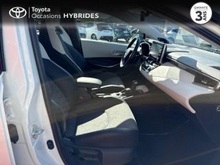 50000 : Hyundai Saint-Lô - GCA - TOYOTA Corolla - Corolla - Bi ton blanc nacre   noir - Traction - Hybride : Essence/Electrique